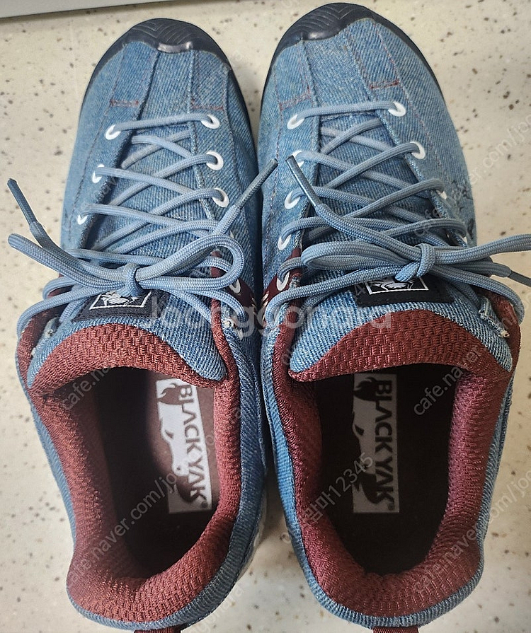 [급처분/최종가] [45,000원] 블랙야크 히말라야 워킹 & 등산화 255mm--3