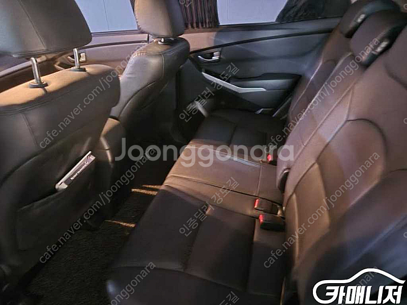 [KG모빌리티(쌍용) ]뉴코란도C 2WD 2.0 CVT...--7