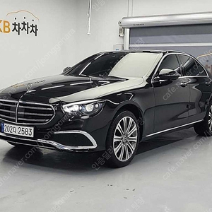 70,832 km 벤츠 E클래스 중고 벤츠 중고 W213 E350 4MATIC 익스클루시브 중고차싸게사기 검정색