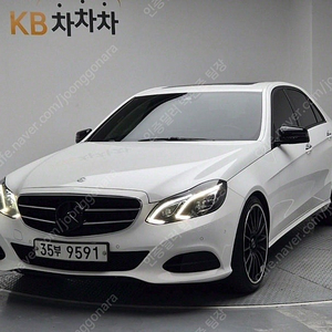 벤츠 E클래스 중고 벤츠 인증중고 흰색 2015년식 E220 블루텍 아방가르드 스포츠 중고자동차