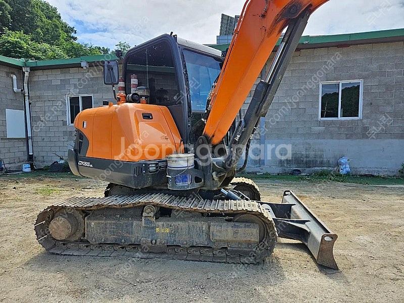 두산 02 DX55 5L 2021년식 가동 1600 코...--1