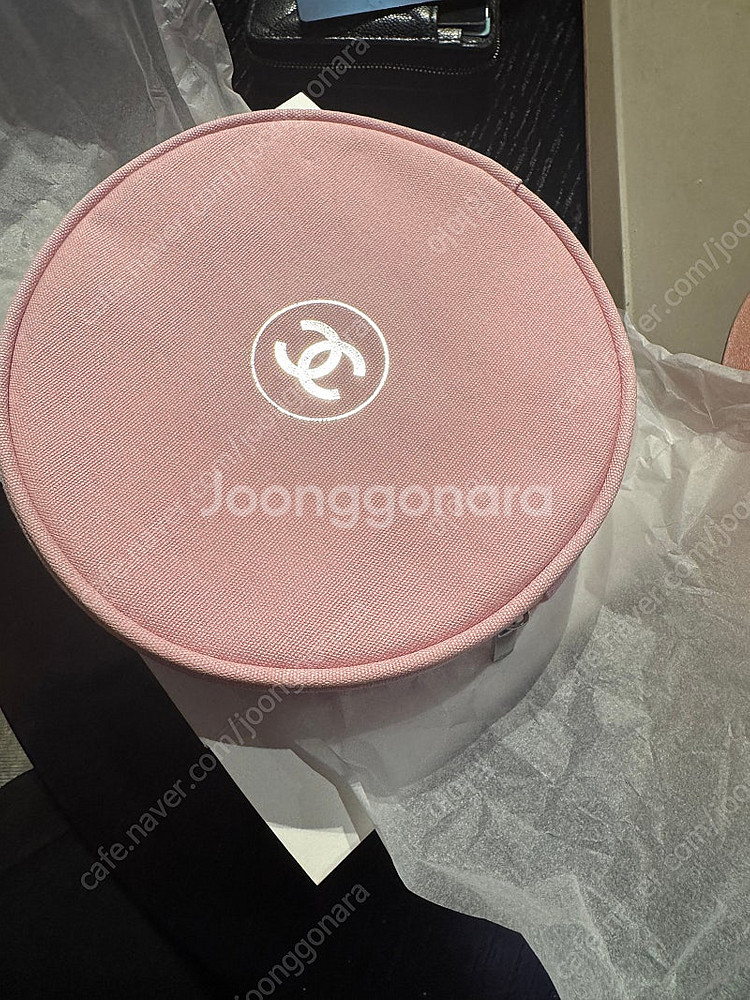 샤넬뷰티 핑크 파우치 및 에코백--1