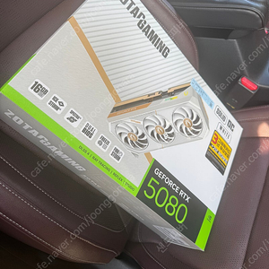 조텍 ZOTAC RTX 5080 솔리드 화이트 SOLID WHITE 그래픽카드 판매합니다.