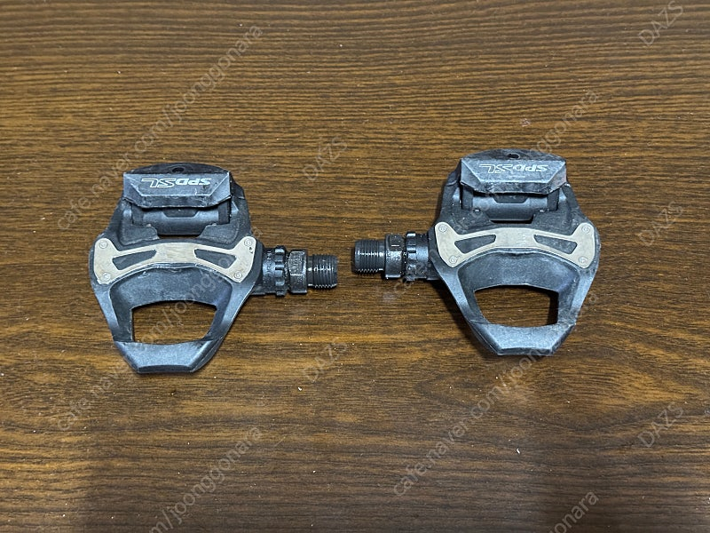 피직 R5B 클릿슈즈--3