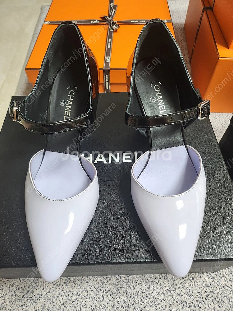 샤넬 투톤펌프스 새제품 말도안되는 가격에 이번주만 판매해봅니다--0