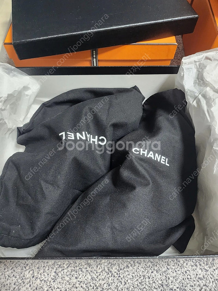 샤넬 투톤펌프스 새제품 말도안되는 가격에 이번주만 판매해봅니다--3