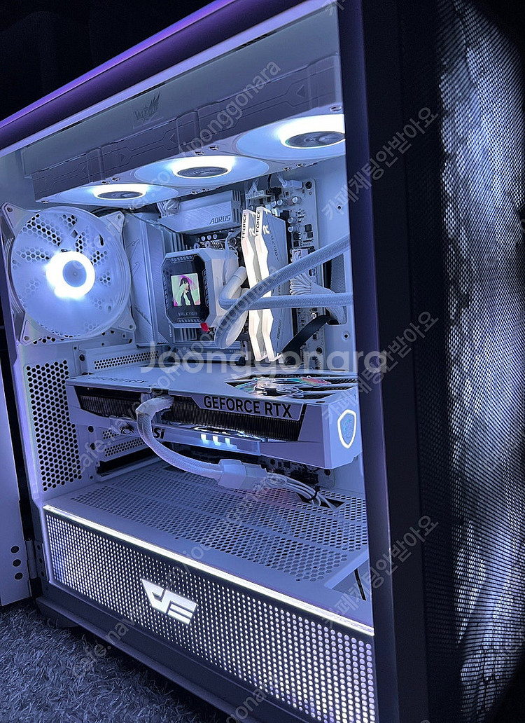 새상품?]7800X3D / B650 ice / MSI ...--2