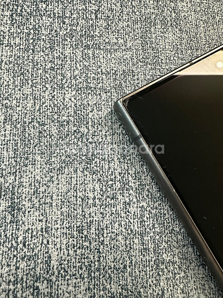 갤럭시S24울트라 256G 블랙 24년 5월개통 무잔상...--5