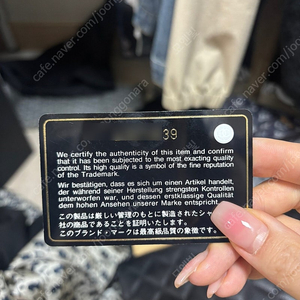 정품 샤넬 클래식 플랩백 미디엄