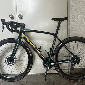 트렉 에몬다 slr9 sram red etap axs(올최상급) 54사이즈