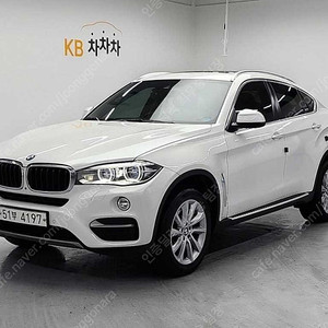 BMW X6 중고 BMW X6 중고차 할부가능 흰색 2015년식 54,637km xDrive 30d 중고차거래카페