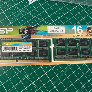 DDR3 1600 8GB x2 노트북 메모리