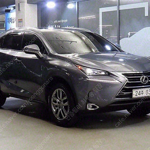 중고차 렉서스 NX 200T 중고 회색 2015년식 65,883km 이그제큐티브 중고자동차