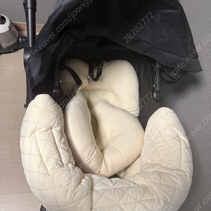 로얄테일즈 유모차 판매합니다!