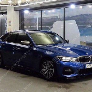 BMW 3시리즈 중고 BMW 3시리즈 중고차 할부 파란색 2019년식 78,081km 320d M 스포츠 중고자동차