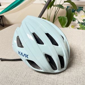 카스크 모지토3(큐브)자전거 헬멧 판매합니다