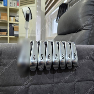 타이틀리스트 620CB 4-P 7아이언 한국 아쿠시네트 정품 판매합니다.