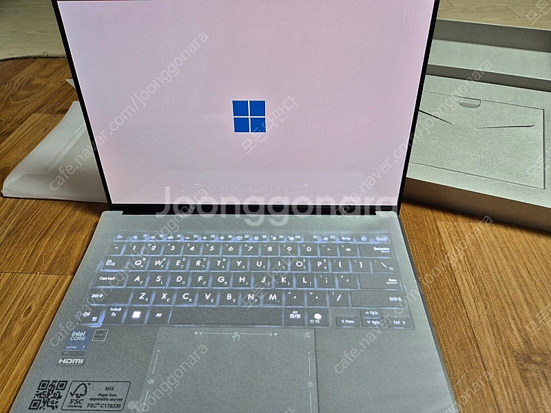 (단순개봉)ASUS 젠북s 14 루나레이크 울트라7 3...--1