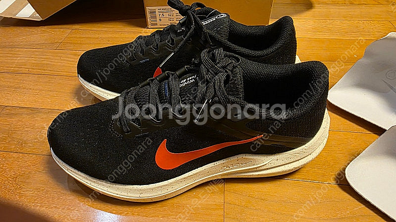 나이키 Air 윈플로 10 새상품 (가격인하)--0