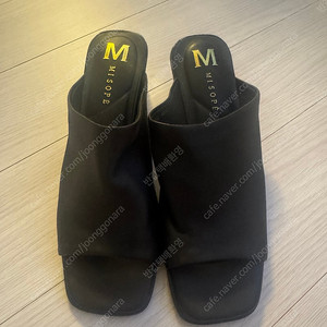 (새상품)미소페 뮬 슬리퍼 235