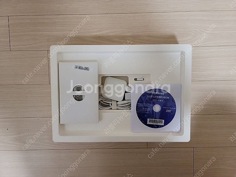 삼성 노트북9 올웨이즈 NT900X3Y-A38A 13....--4
