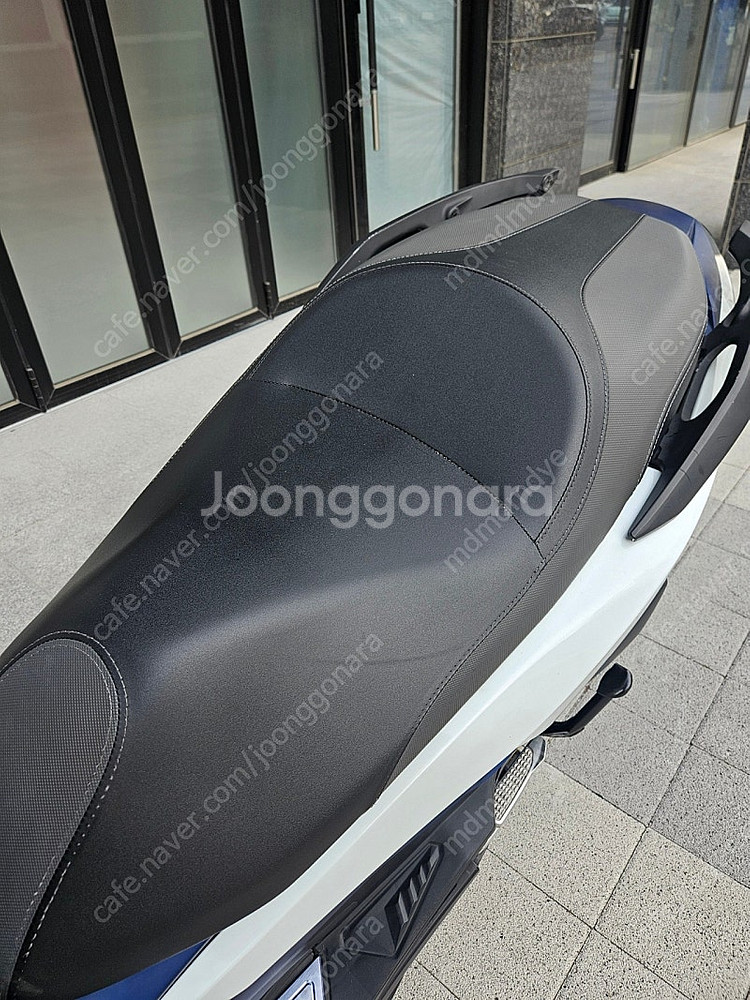 20년식 포르자 300 팝니다--8