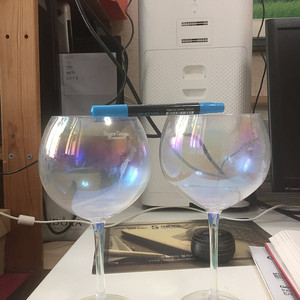 와인잔