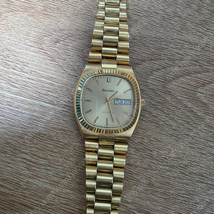 부로바 오토매틱 시계