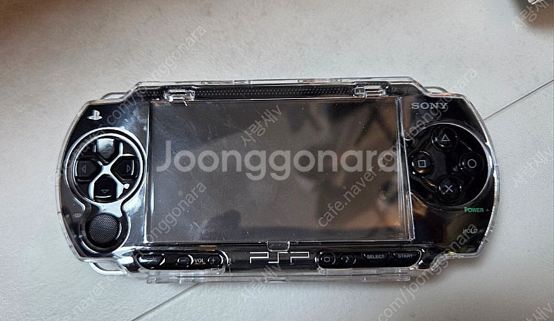 PSP 1005(정발) + 게임5개 일괄 판매합니다.--2