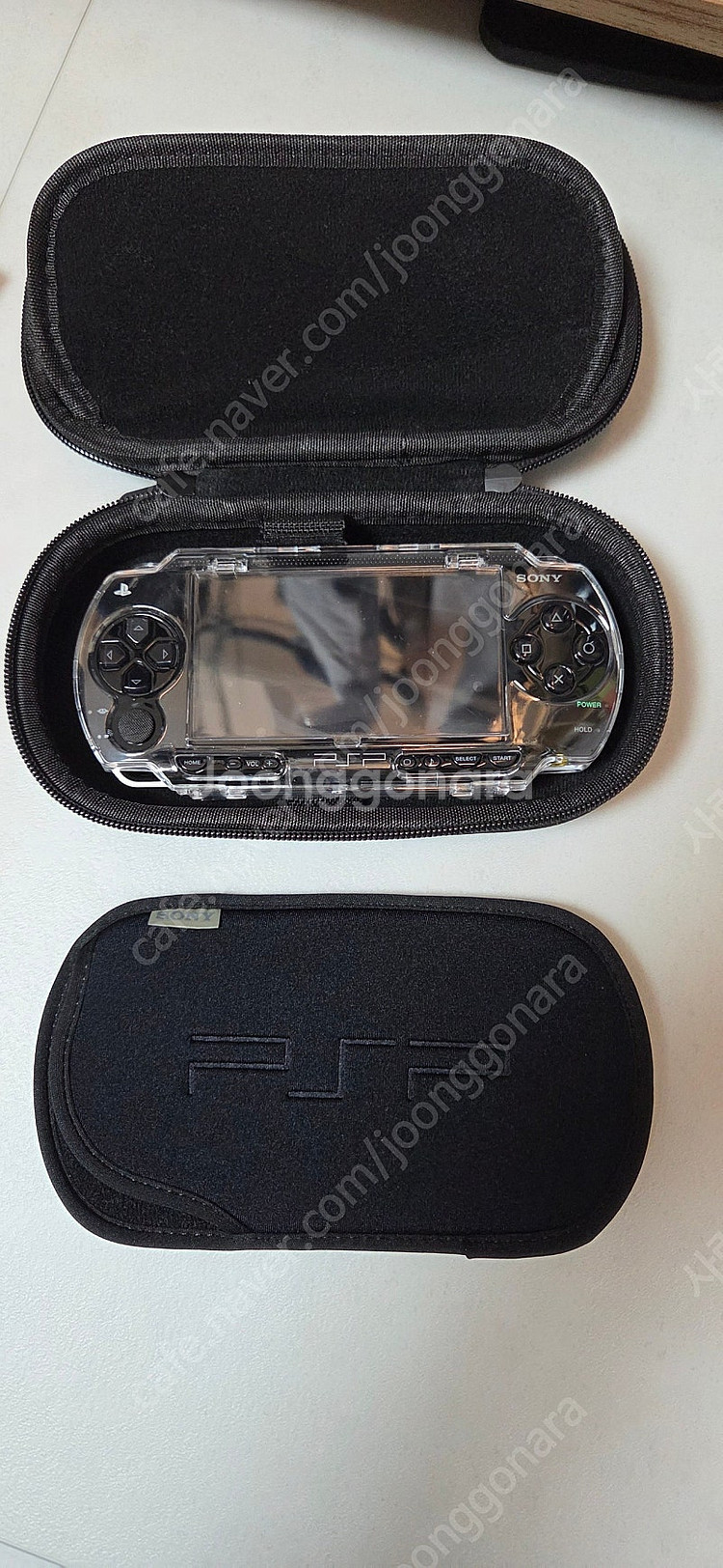PSP 1005(정발) + 게임5개 일괄 판매합니다.--4