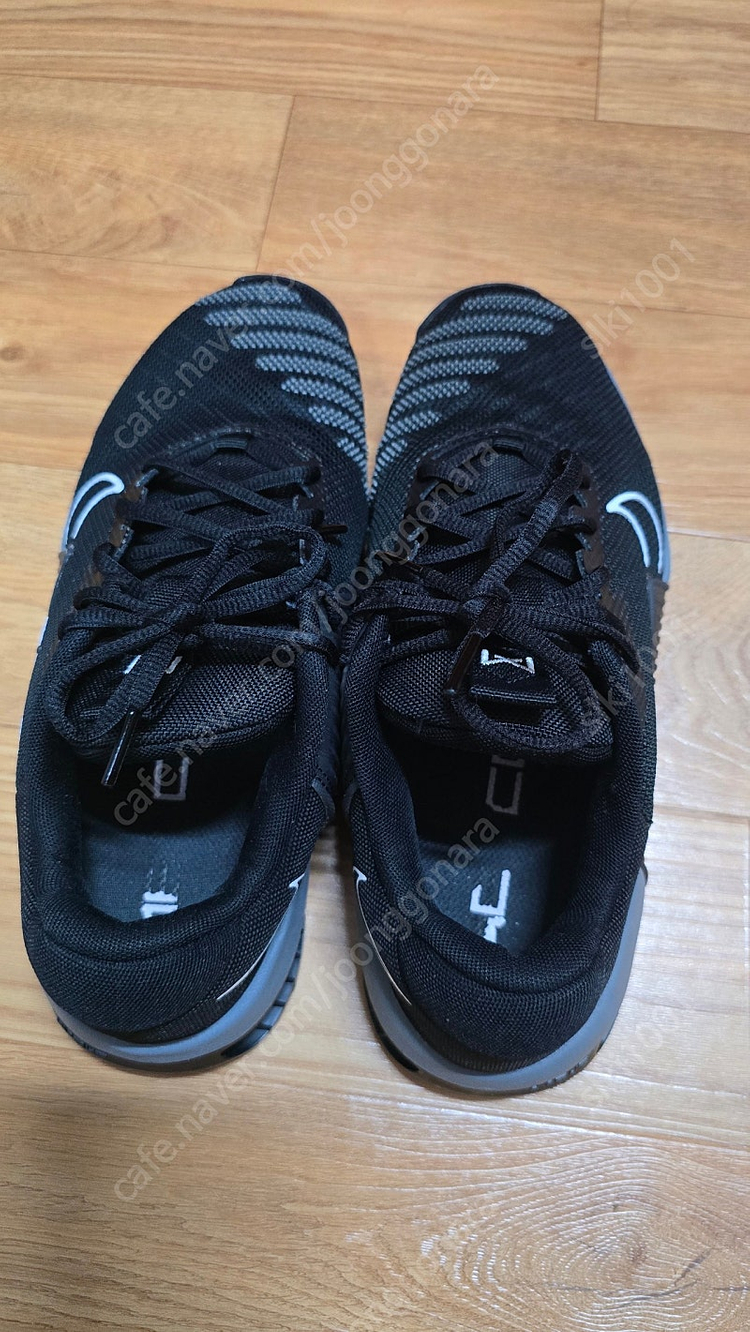 나이키 매트콘 9 블랙 크로스핏화 270 이미지