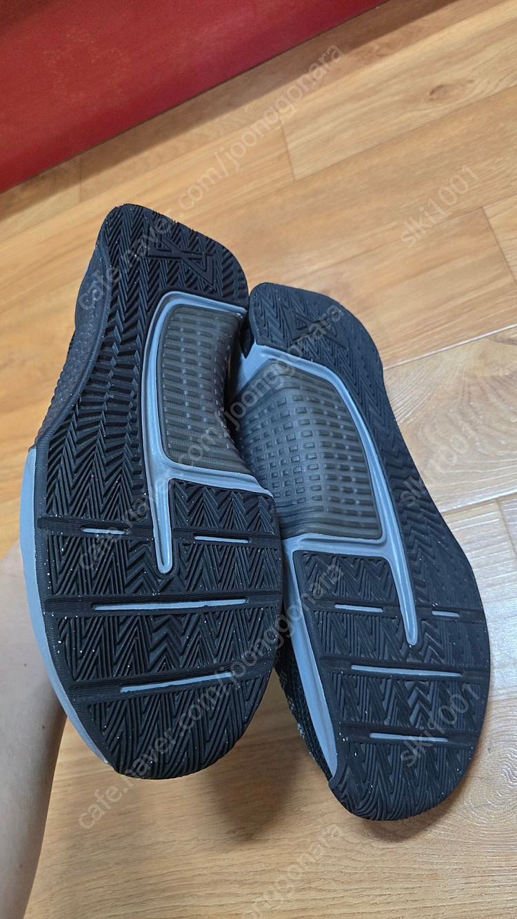 나이키 매트콘 9 블랙 크로스핏화 270 이미지