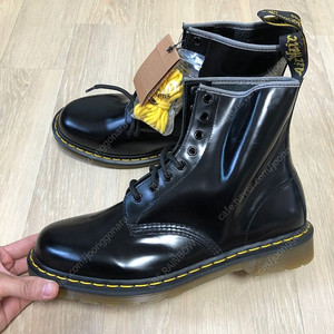 [109,000] (280) 새상품 닥터마틴 Dr.martens 1460 8홀 스무스 레더 블랙 닥터마틴 280