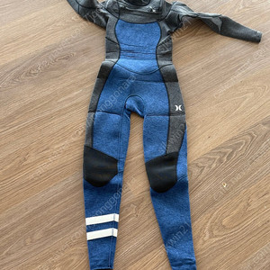 헐리 여성용 웻수트 새상품 (어드밴티지 플러스3/2)