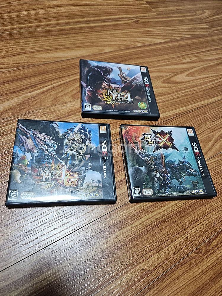 닌텐도 3DS 몬스터헌터 시리즈 세트--0