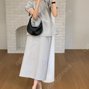 앤유브라운 블라우스 스커트 새상품