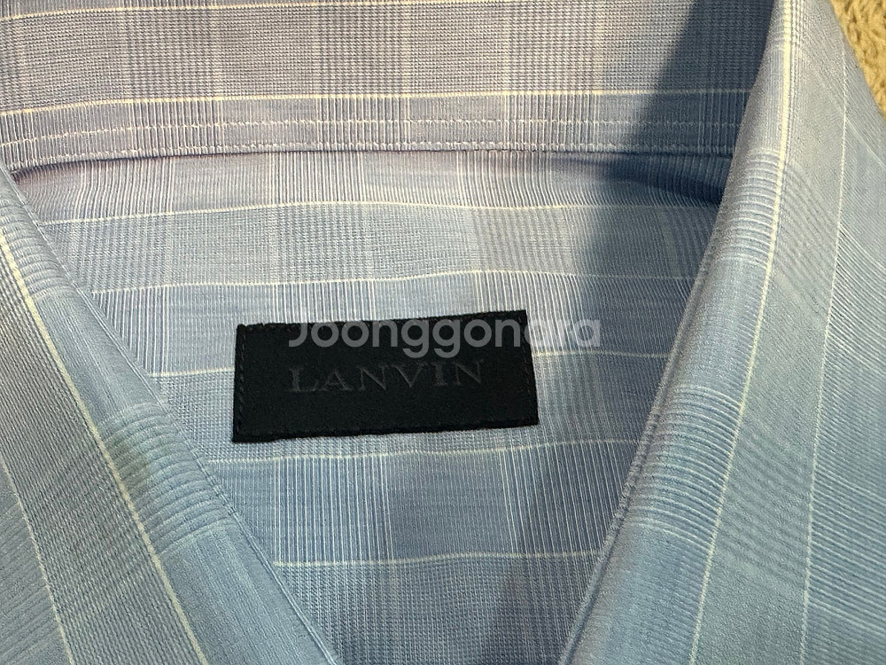 105 폴스미스 화이트 레인보우 스트라이프 소매 커프스 셔츠 / 랑방 블루체크 셔츠--9