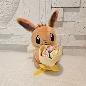 포켓몬스터 꽃 든 이브이 가방고리 키링 인형