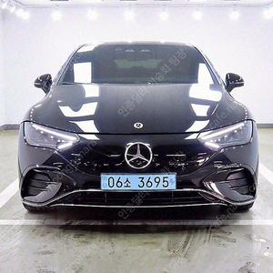 6,605 km 벤츠 EQE 중고 벤츠 전기차 V295 EQE 350+ 중고차시세가격 검정색