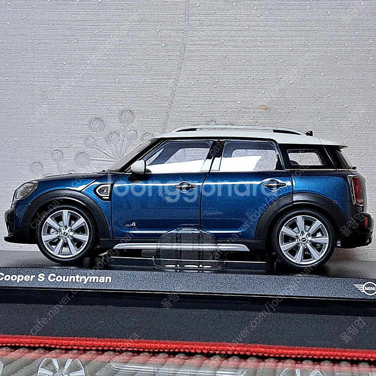 [판매] 1:18 Kyosho Mini F60, Cou...--1