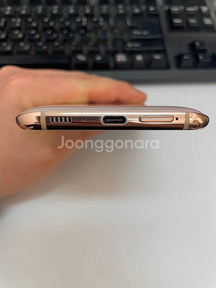 갤럭시A80 골드 128GB 상태좋은 중고11만팝니다.--5
