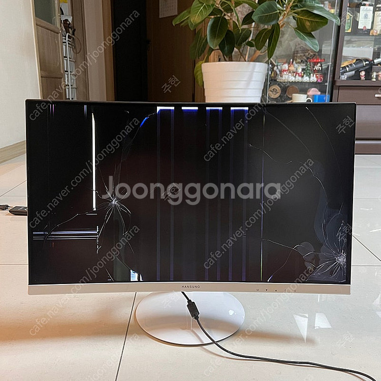[부품용] 한성컴퓨터 울트론 커브드 게이밍 24인치 모...--1