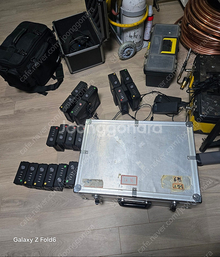 m600 배터리 1셋트 팝니다 (총3셋트있음)--0
