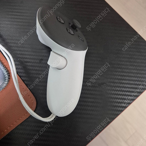 메타퀘스트3 오른쪽 컨트롤러