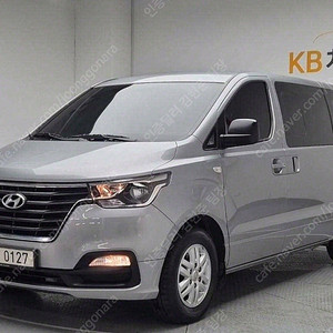 스타렉스 5밴 중고 더 뉴 그랜드 스타렉스 중고 회색 2020년식 78,000km 2WD 밴 5인승 모던 중고차카페