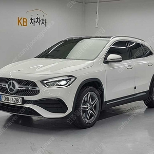 46,265 km 벤츠 GLA클래스 중고 벤츠 GLA 중고 H247 GLA250 4MATIC 실매물인증중고차 흰색