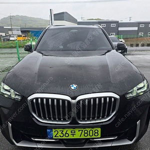 BMW X5 중고 X5 X시리즈 검정색 2024년식 32,632km xDrive 40i xLine 중고차카페