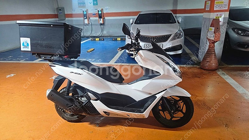 pcx125 23년식 짧은키로수팝니다--1