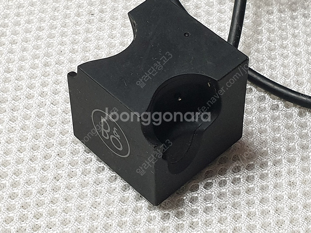 뱅앤올룹슨 Beoplay 블루투스 이어폰 충전기/ 브리...--4