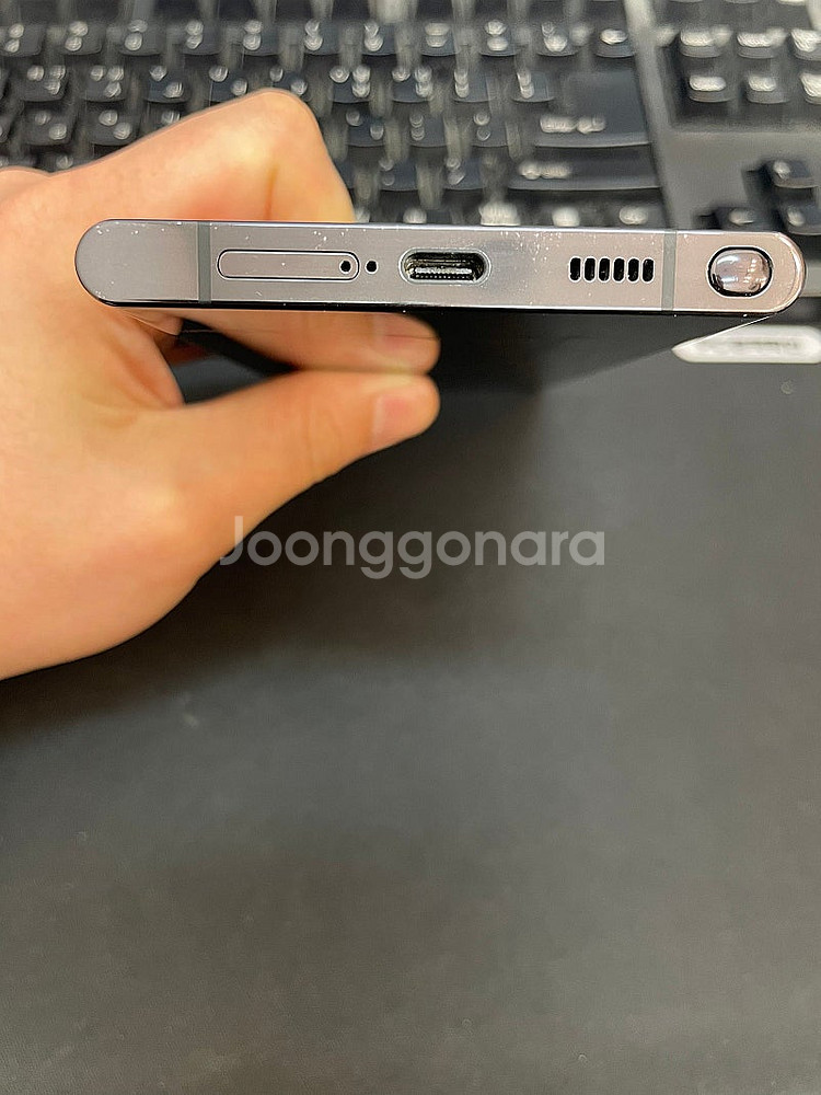 갤럭시S22울트라 블랙 256GB 상태좋은 중고38만팝...--5